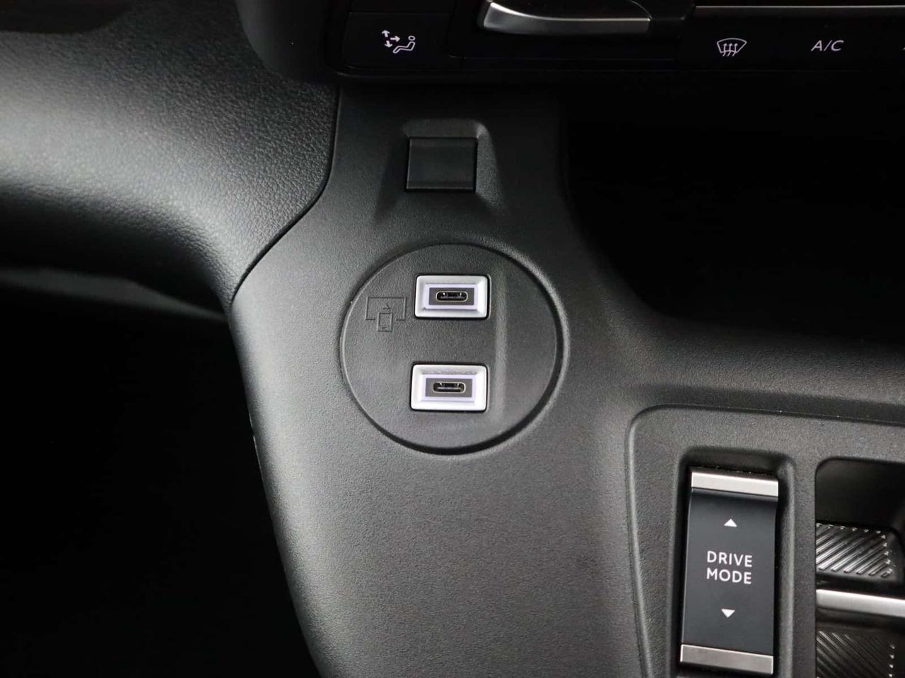 Vauxhall Combo Life Electric 