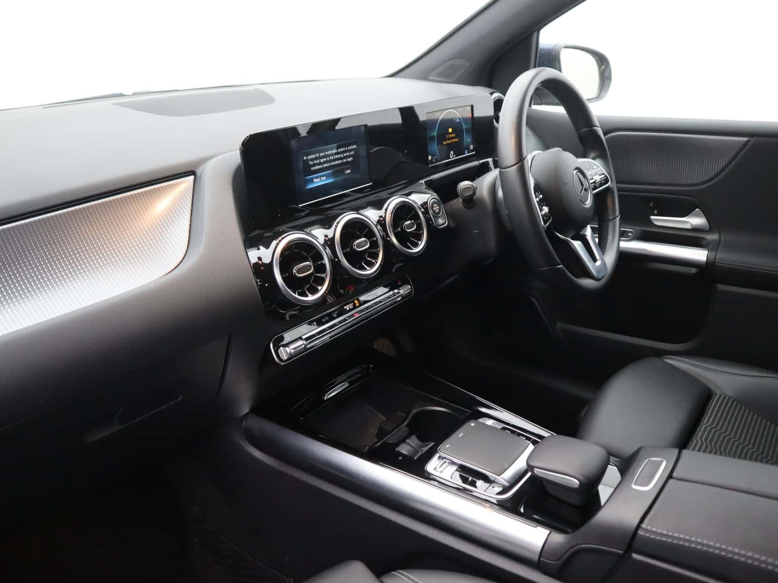 Mercedes-Benz B Class
