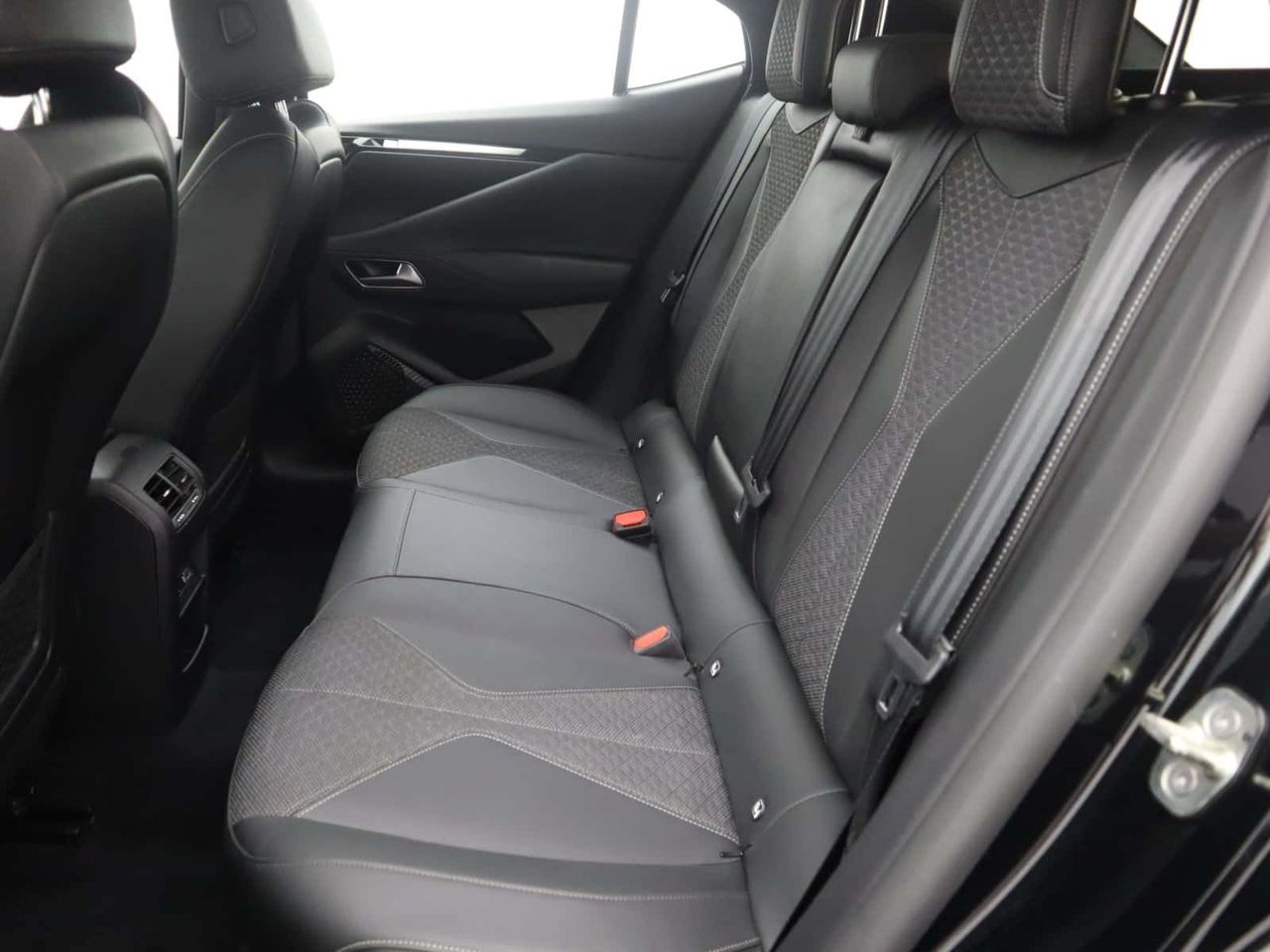 DS AUTOMOBILES DS 4 