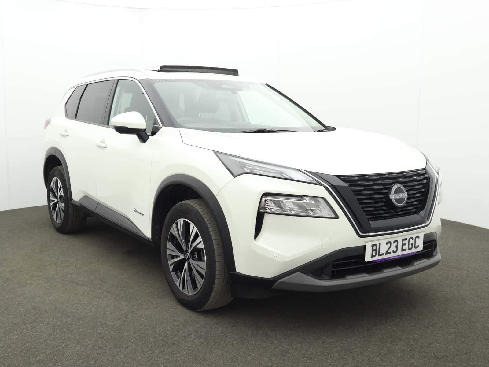 Nissan X-TRAIL listing photo