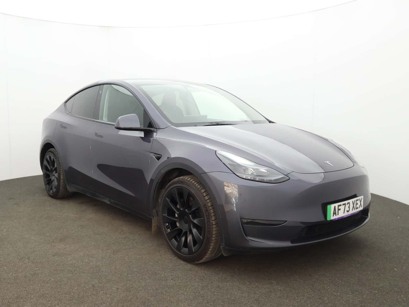 Tesla Model Y listing photo