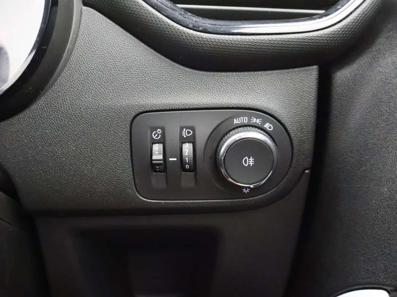 Vauxhall Crossland X