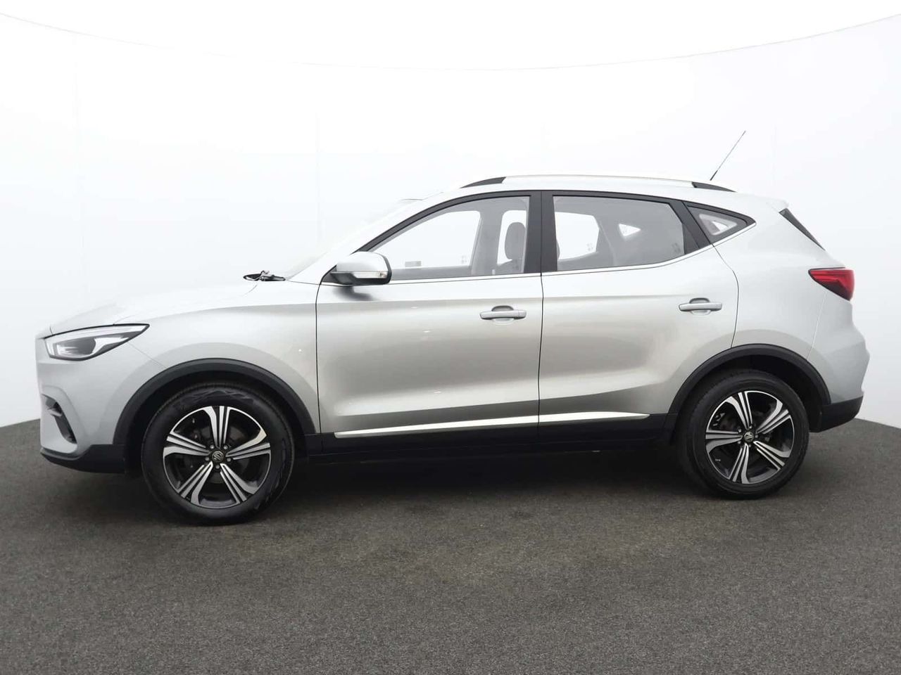 MG MG ZS