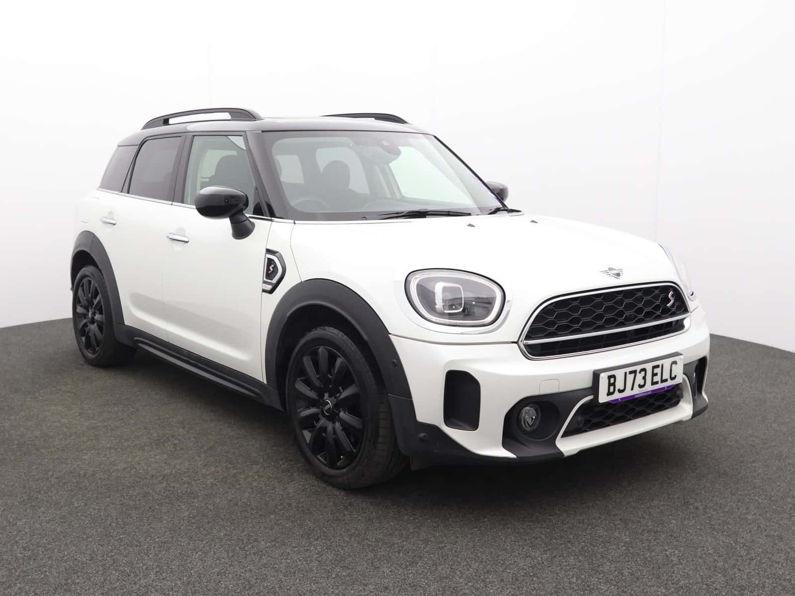 MINI Countryman listing photo