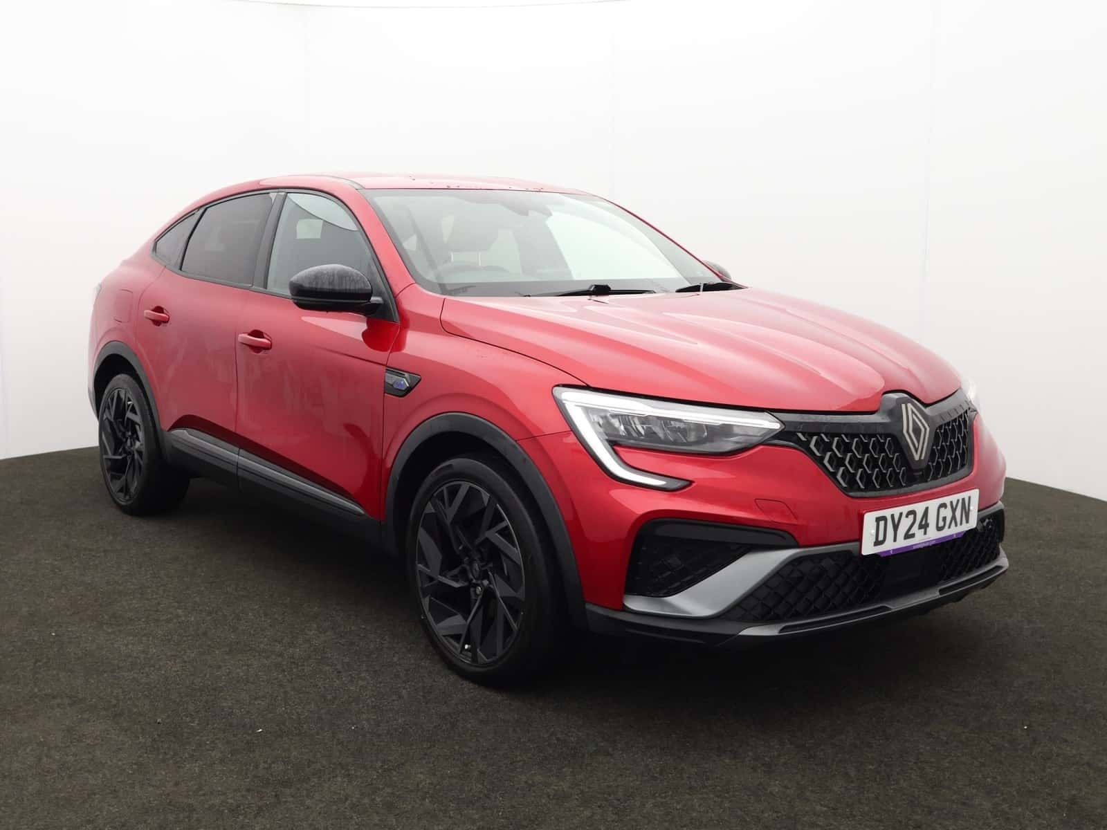 Renault Arkana listing photo