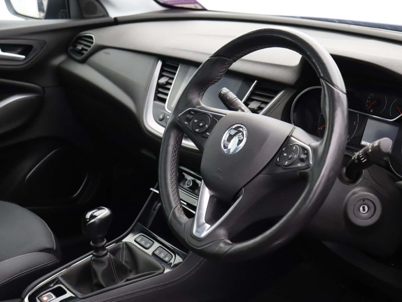 Vauxhall Grandland X 