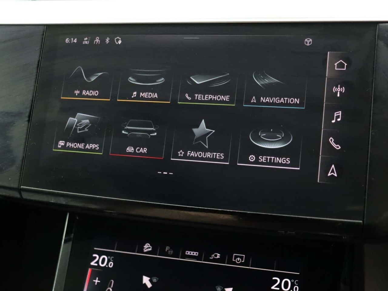 Audi e-tron 