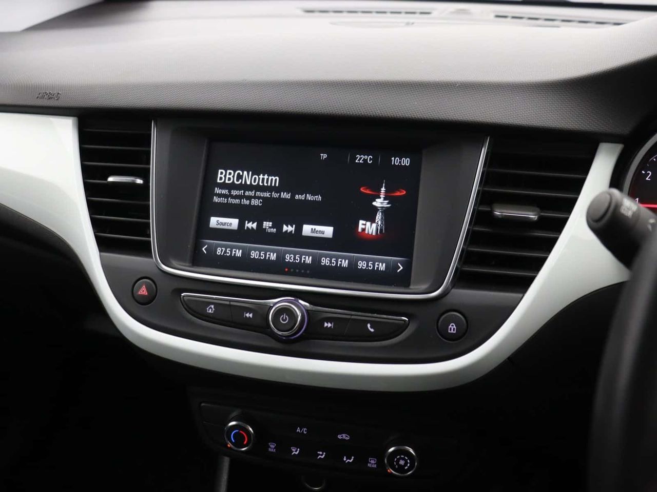 Vauxhall Crossland X