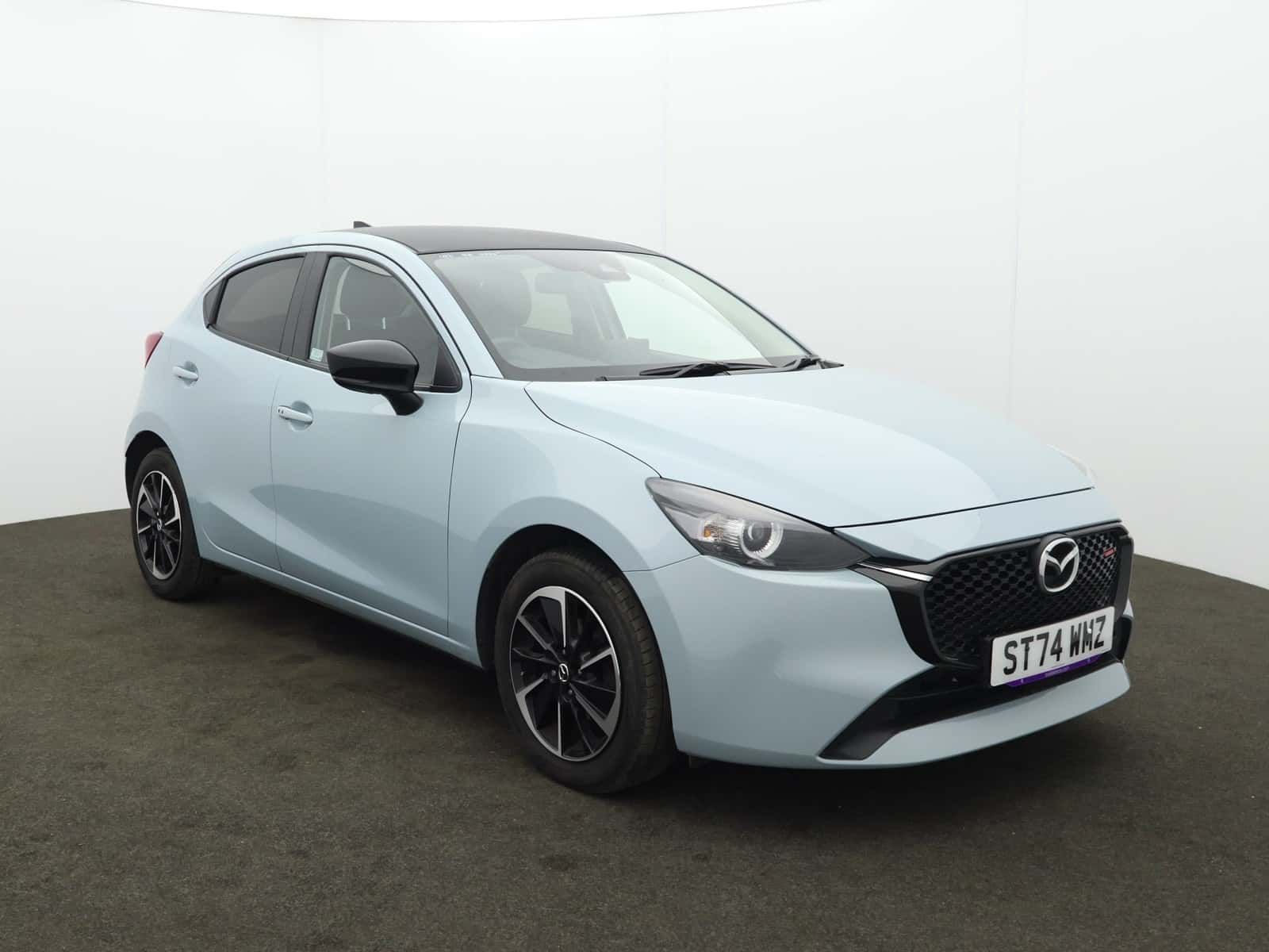 Mazda Mazda2 listing photo