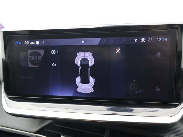 Peugeot E-2008