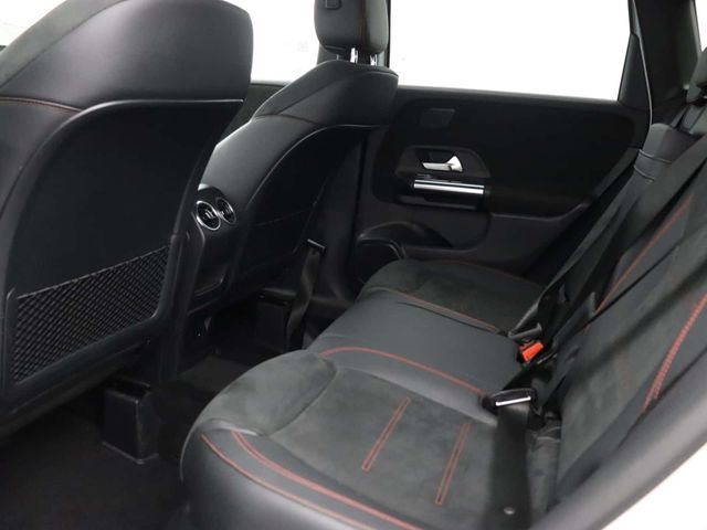 Mercedes-Benz B Class