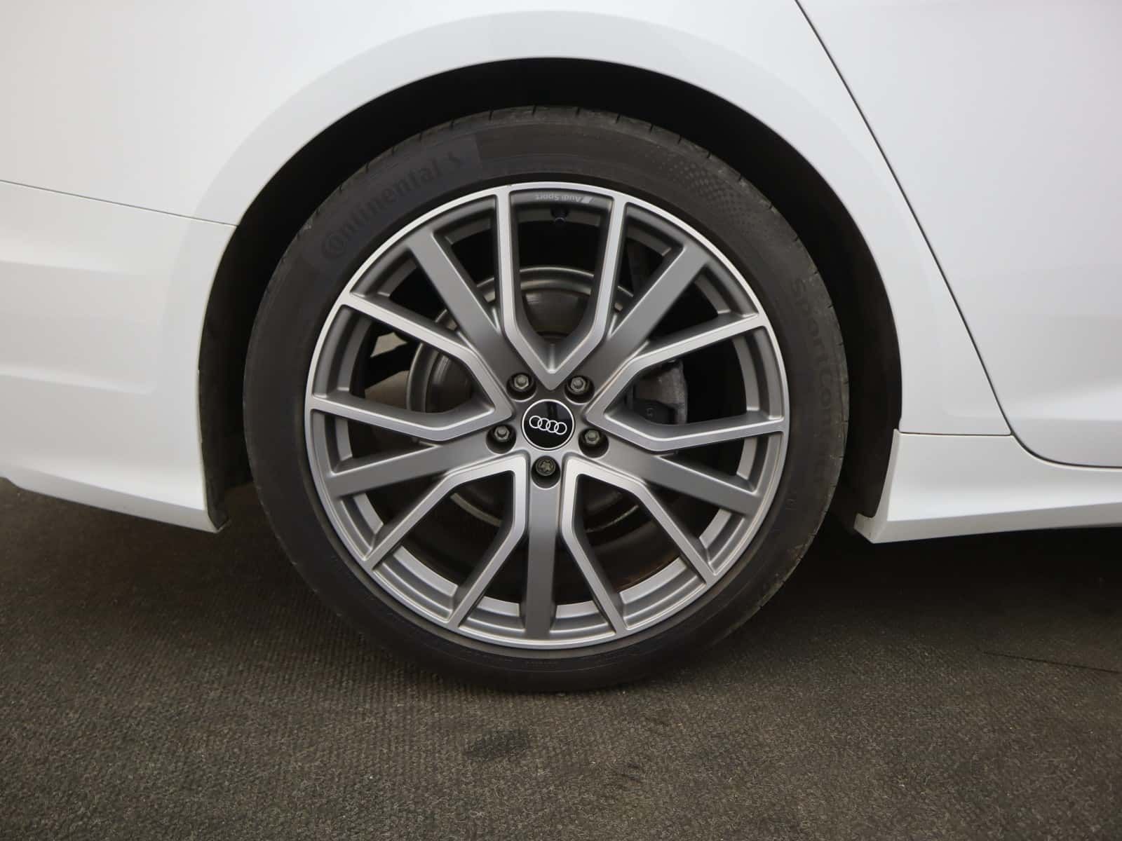 Audi A6 Saloon