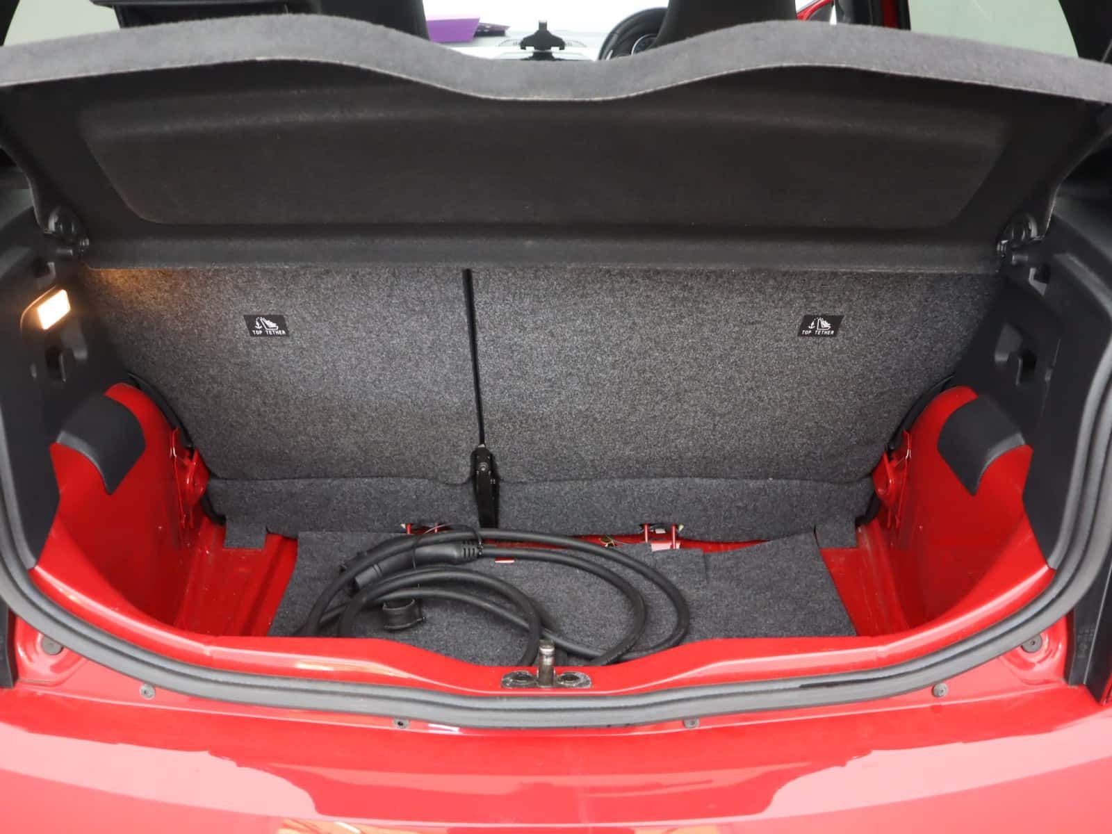 SEAT Mii