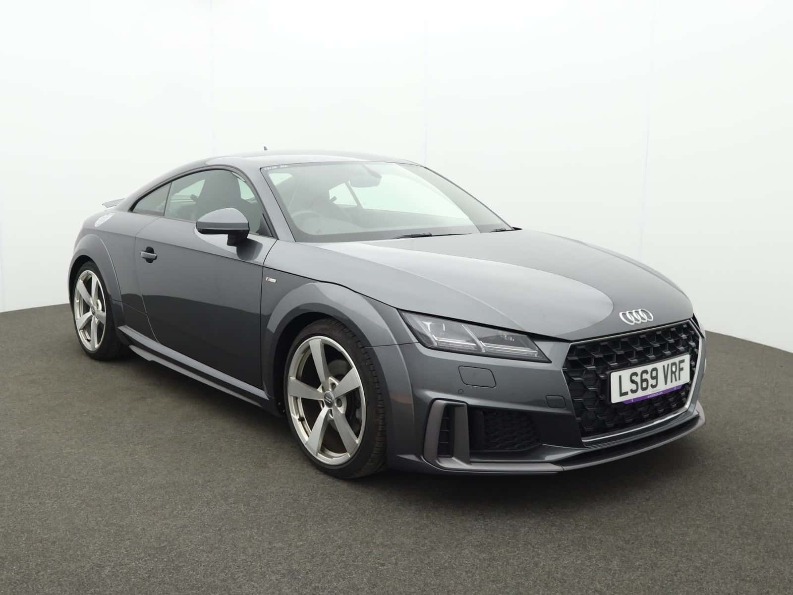 Audi Tt listing photo