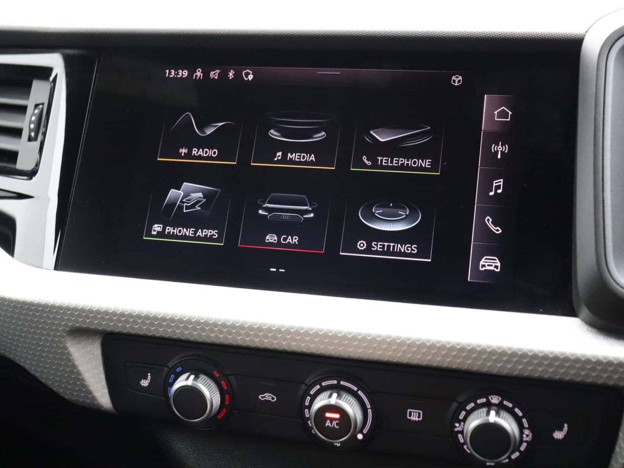 Audi A1 