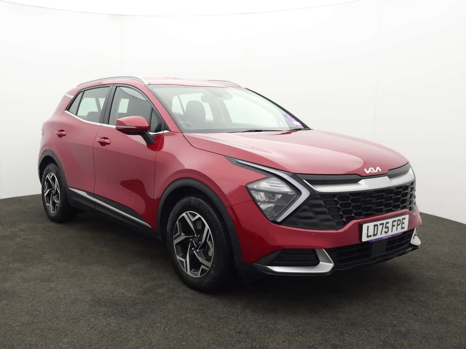 Kia Sportage listing photo