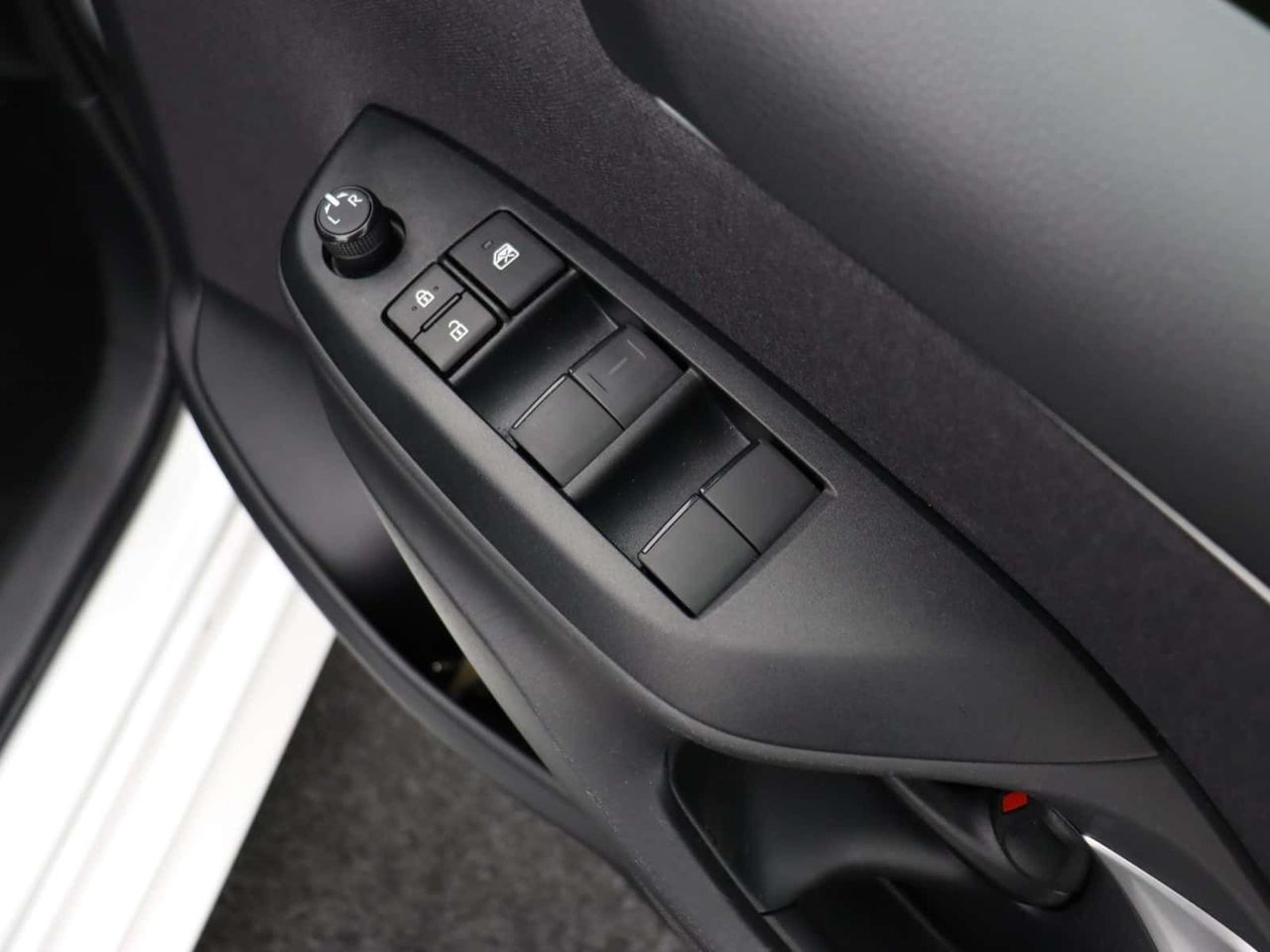 Mazda Mazda2 HYBRID 
