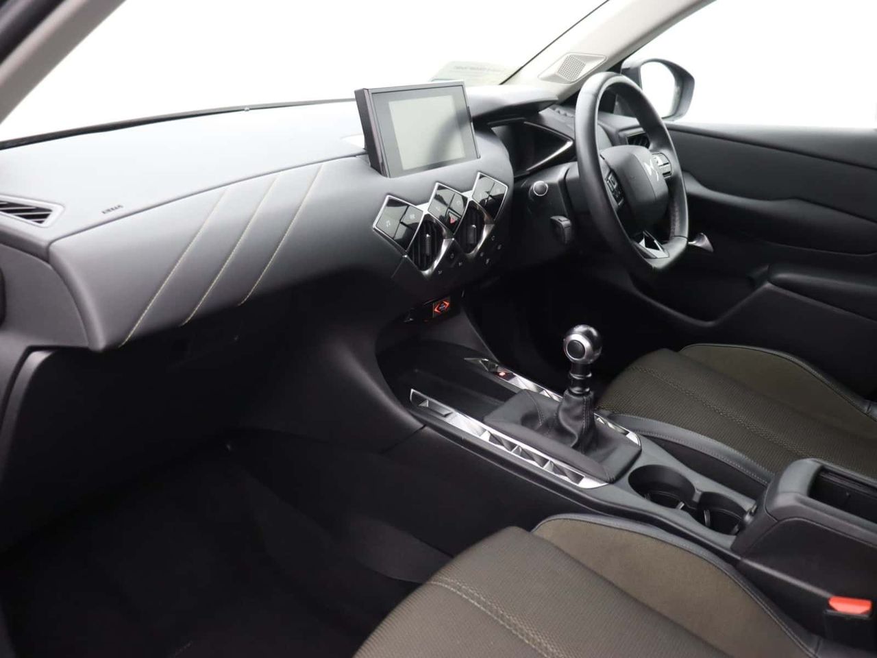 DS AUTOMOBILES DS 3 CROSSBACK