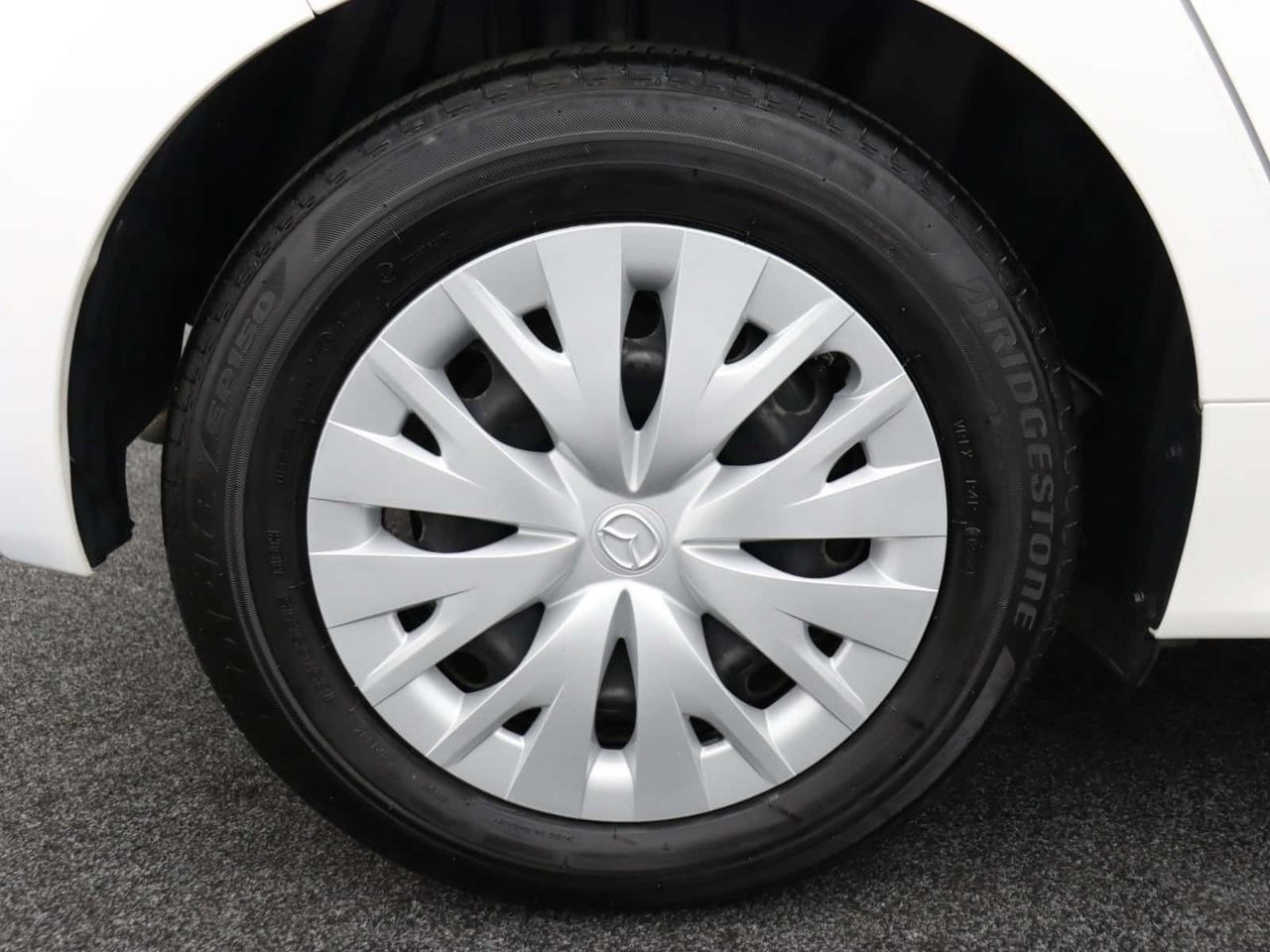 Mazda Mazda2 HYBRID 
