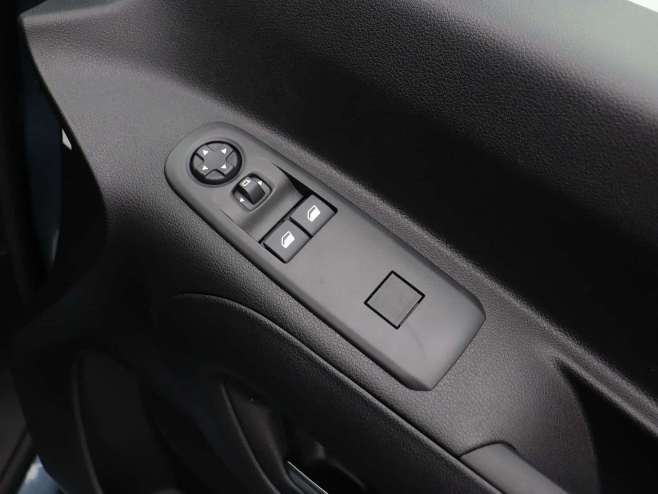 Vauxhall Combo-e Life 