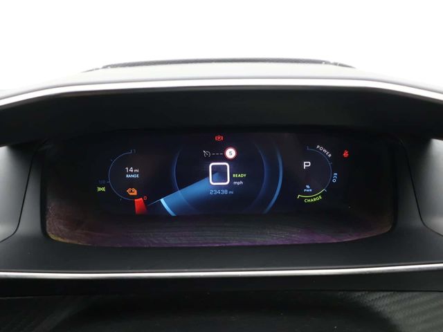 Peugeot E-2008