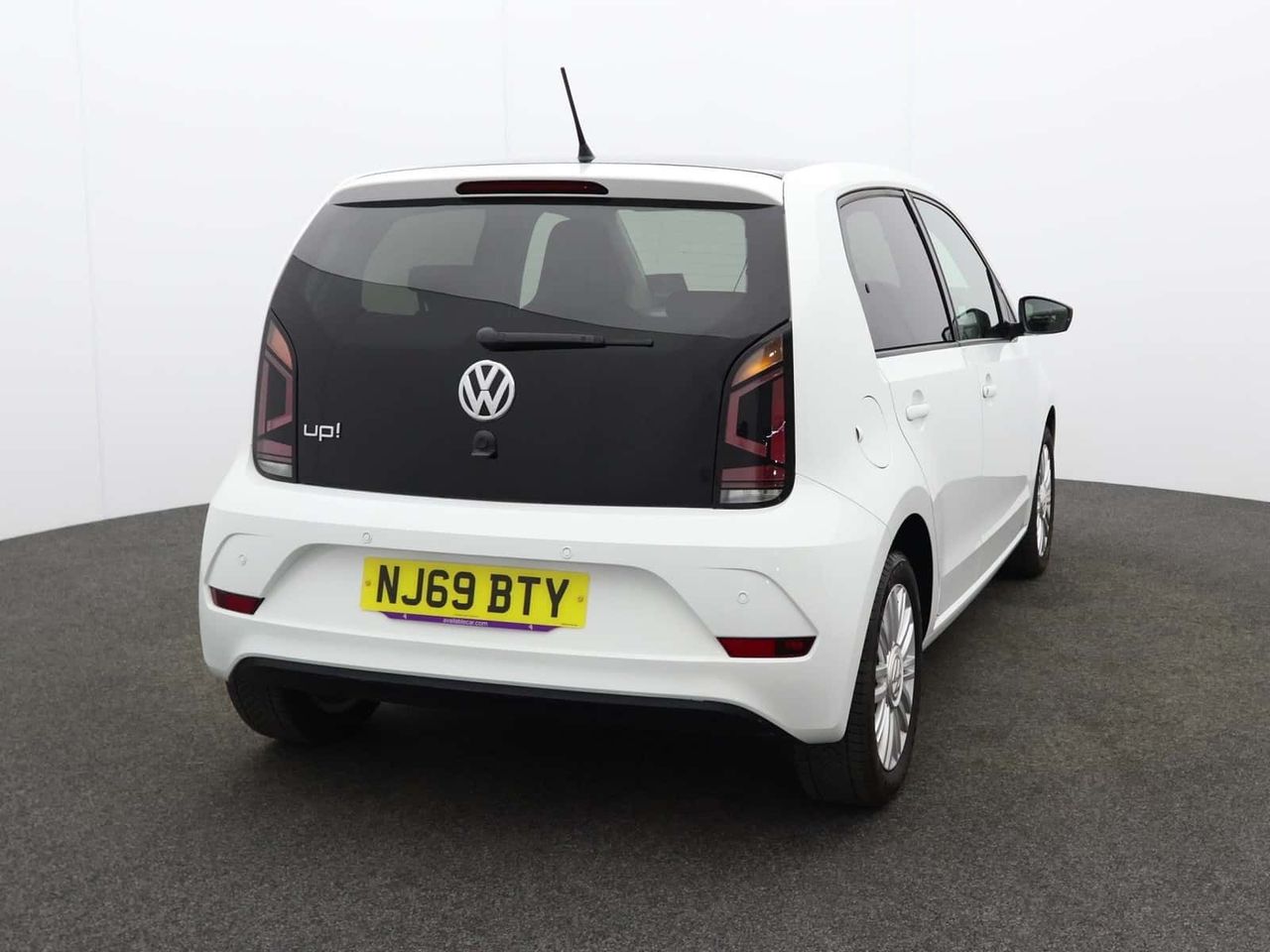 Volkswagen up!