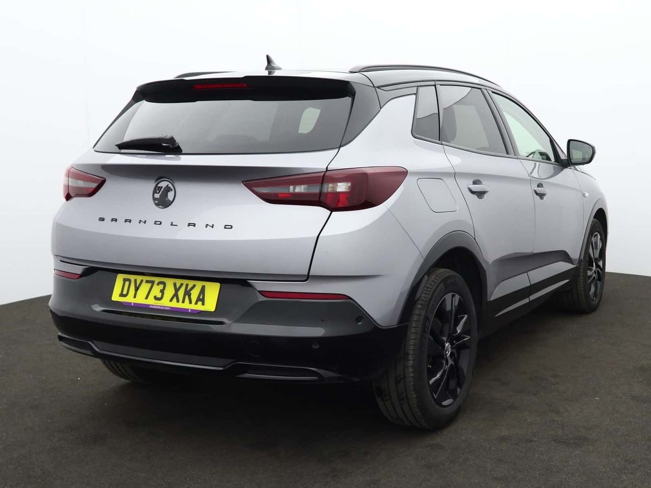 Vauxhall Grandland 