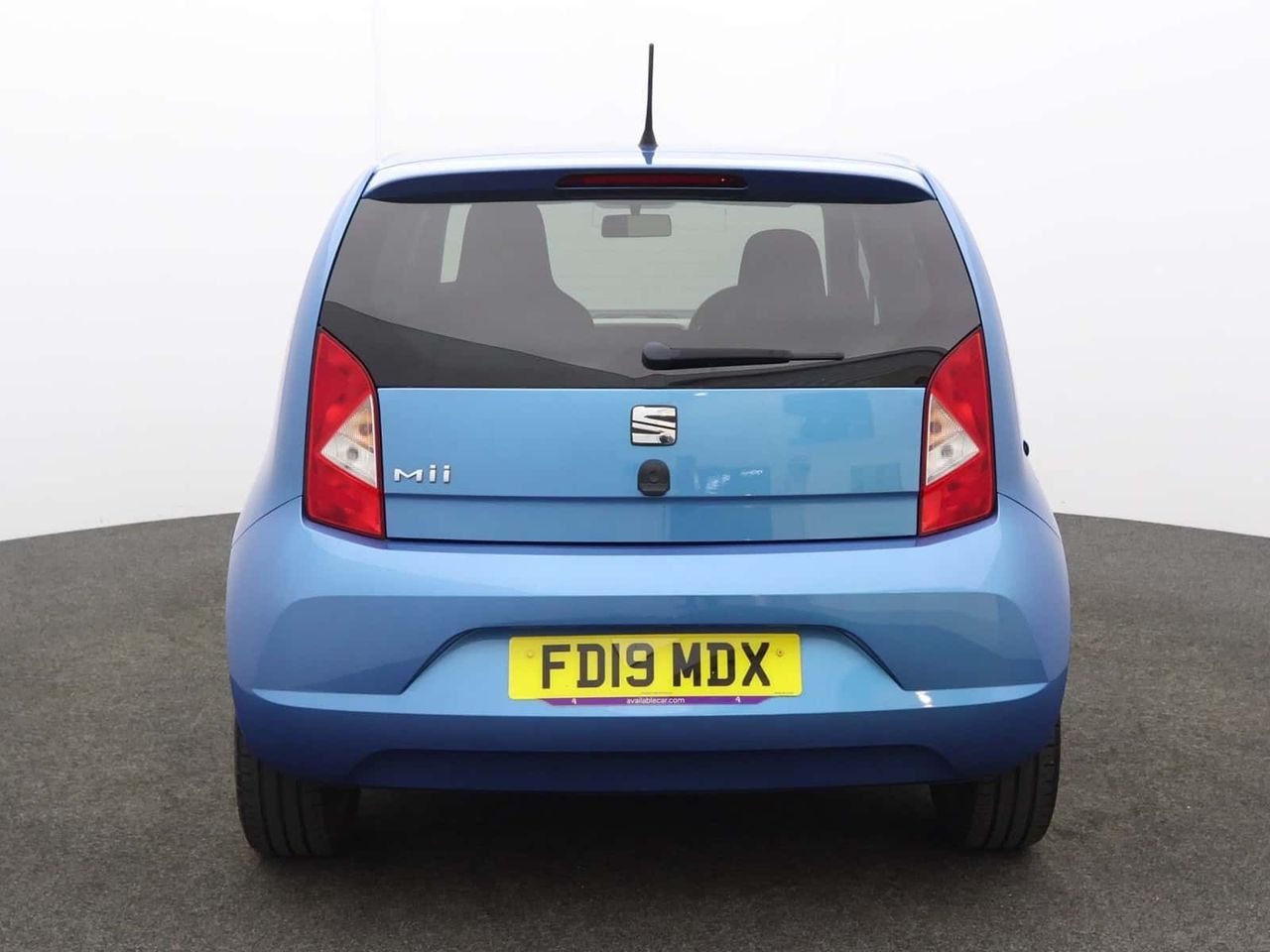 SEAT Mii