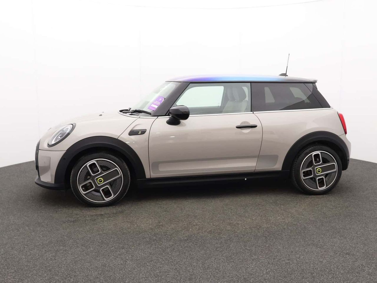 MINI Electric Hatch