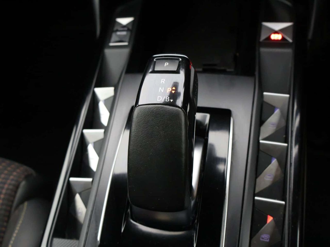 DS AUTOMOBILES DS 3 CROSSBACK
