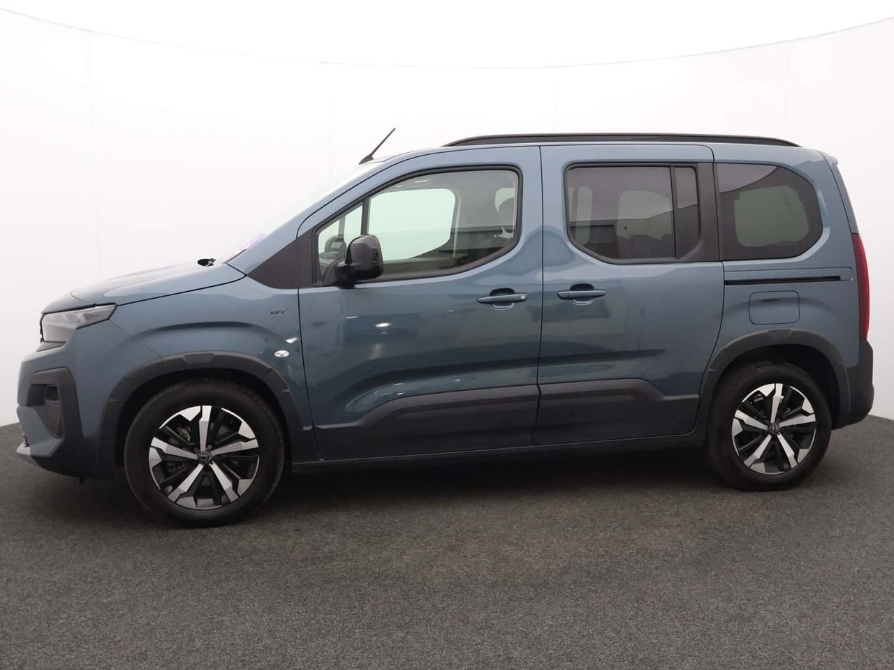 Peugeot e-Rifter