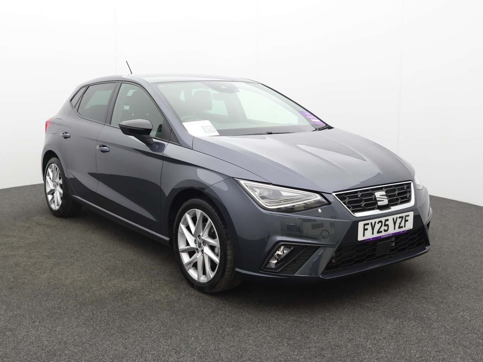 SEAT Ibiza listing photo