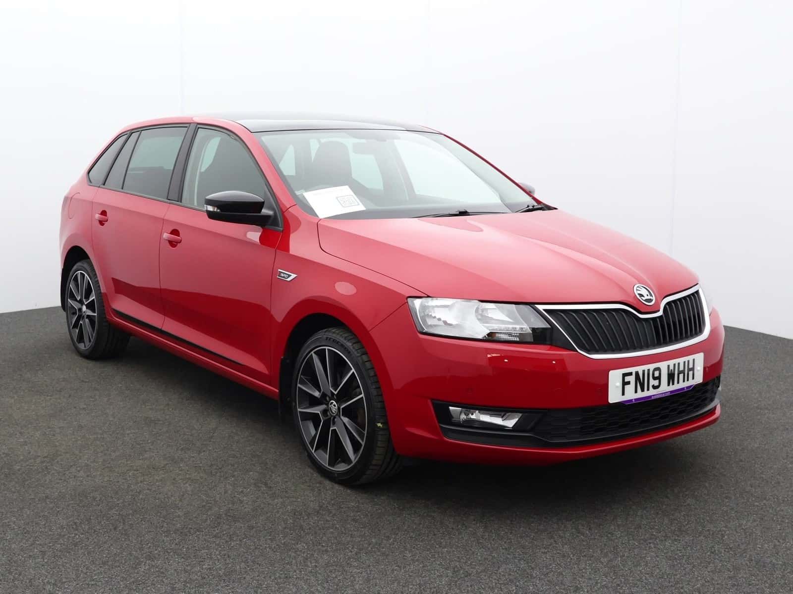 Skoda Rapid Spaceback listing photo