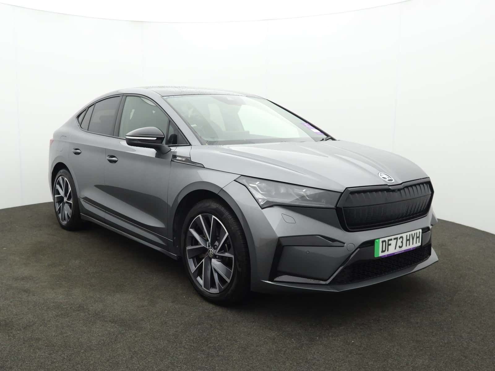 Skoda Enyaq listing photo