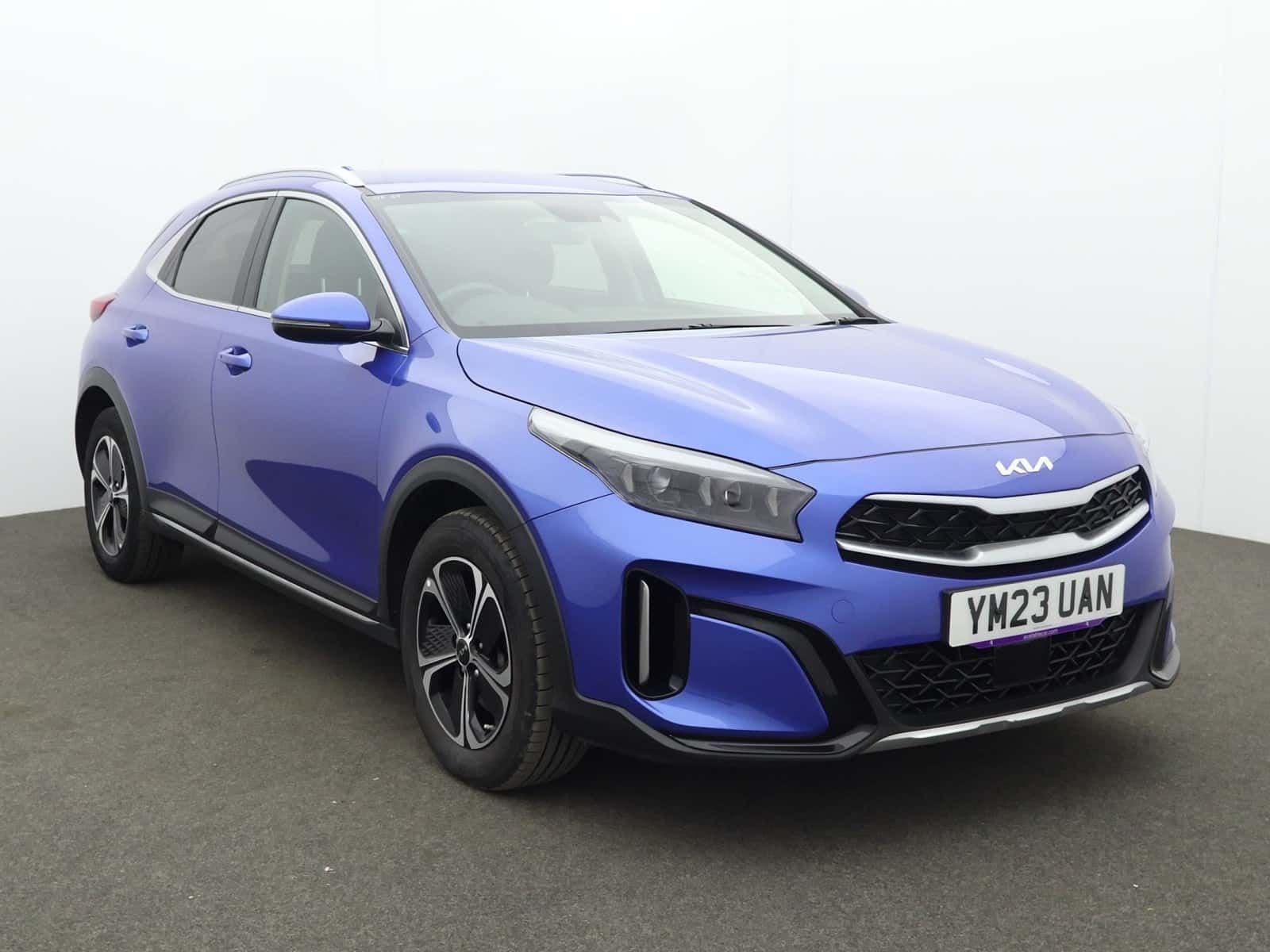Kia Xceed listing photo