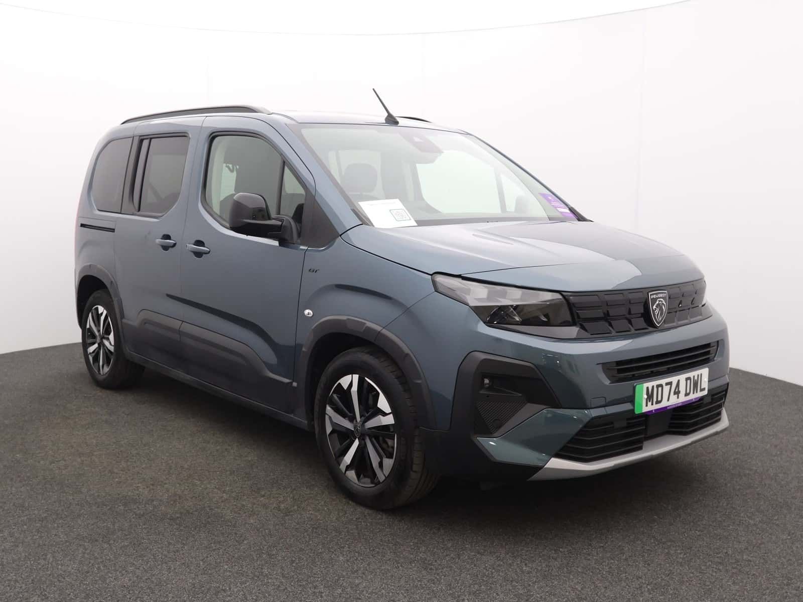 Peugeot E-Rifter listing photo