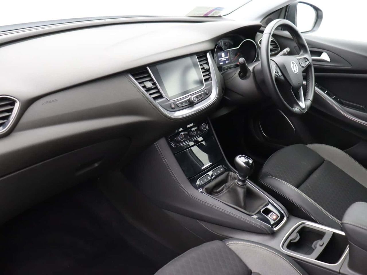 Vauxhall Grandland X 
