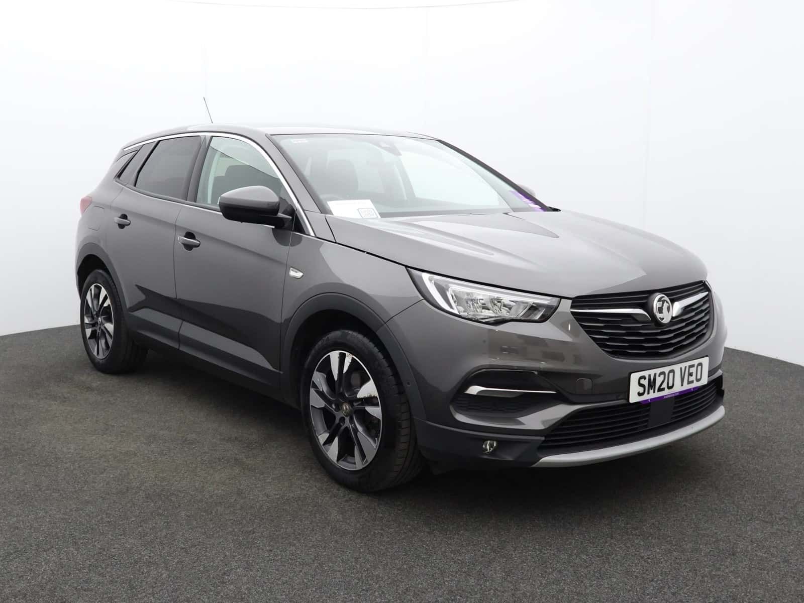 Vauxhall Grandland X listing photo