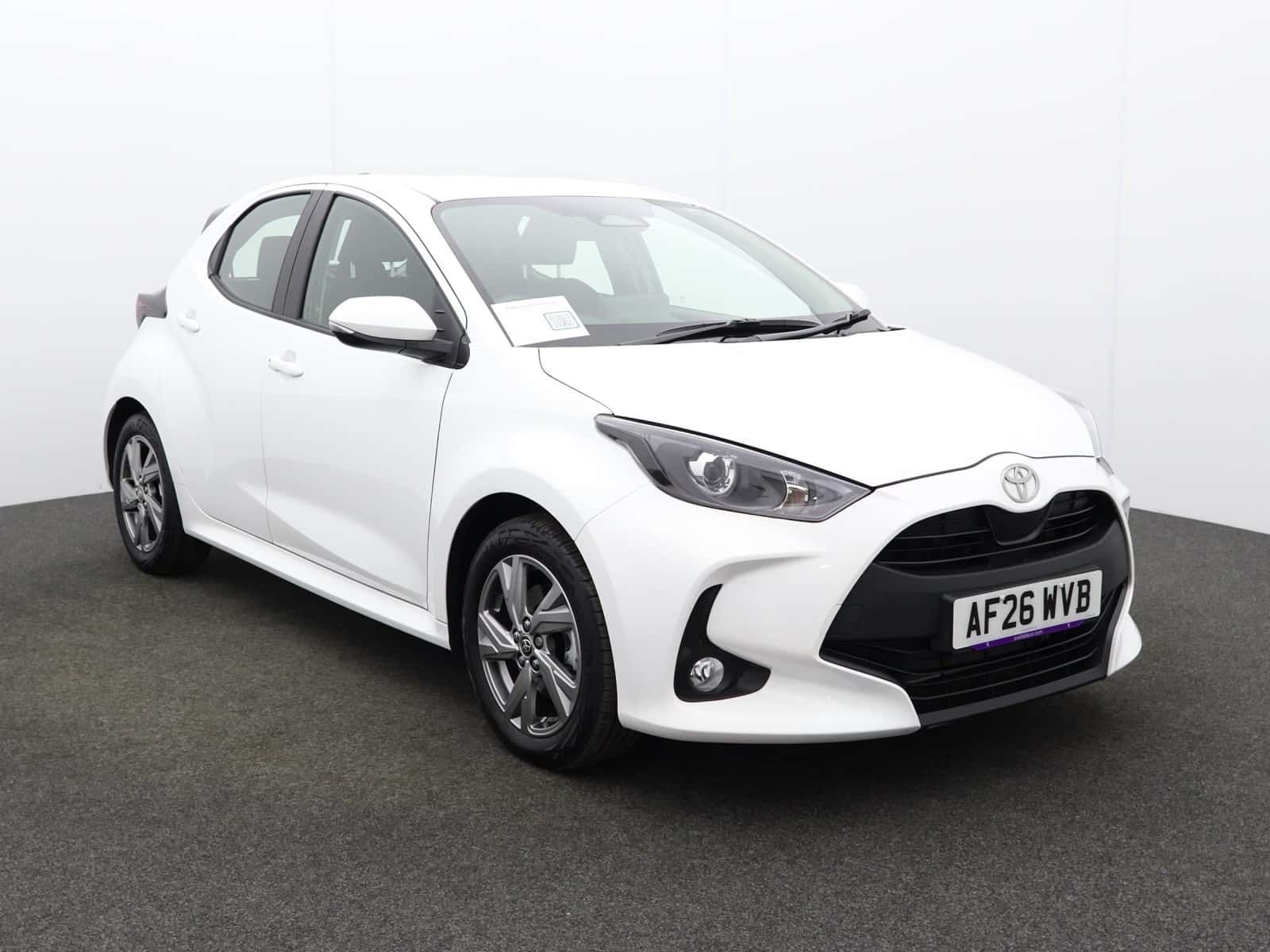 Toyota Yaris listing photo