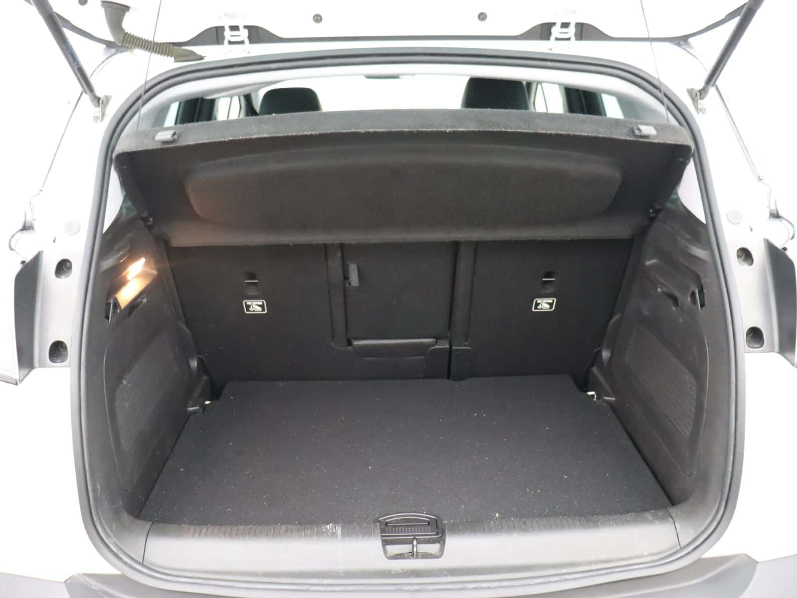 vauxhall crossland  crossland 1.2t 130 ultimate nav 5dr auto automatic petrol 27,209 05/2023 only £13,399 per month £226.51 bluetooth rear...