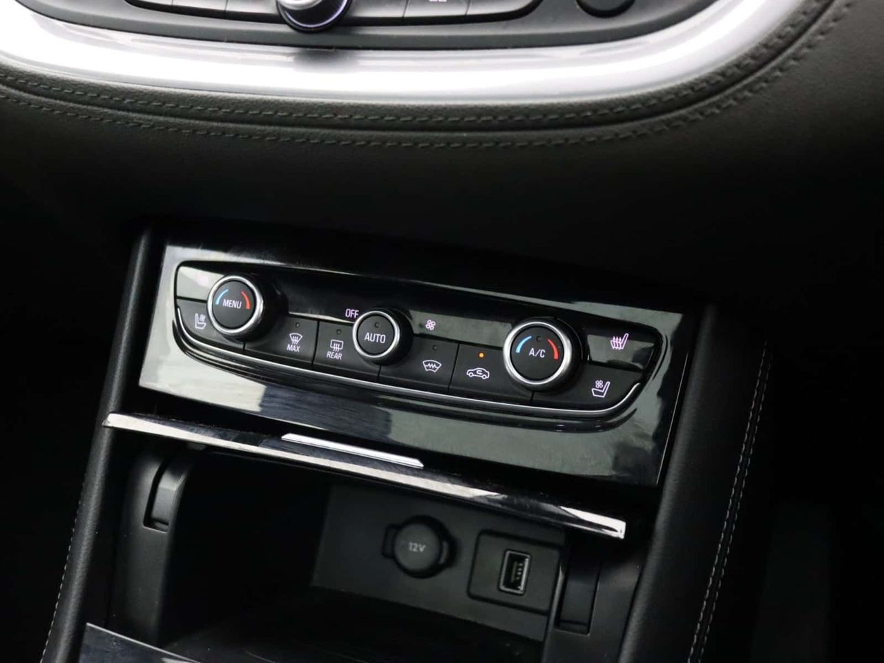 Vauxhall Grandland X 