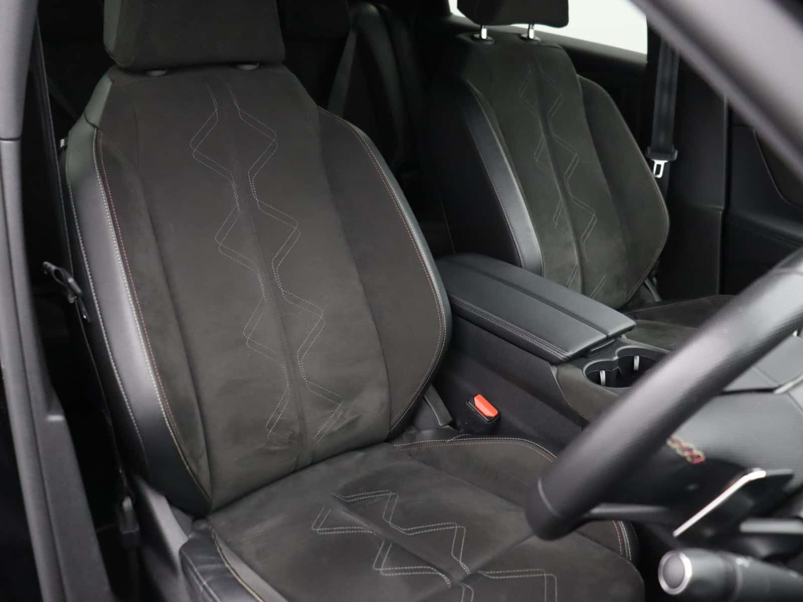 DS AUTOMOBILES DS 7 CROSSBACK
