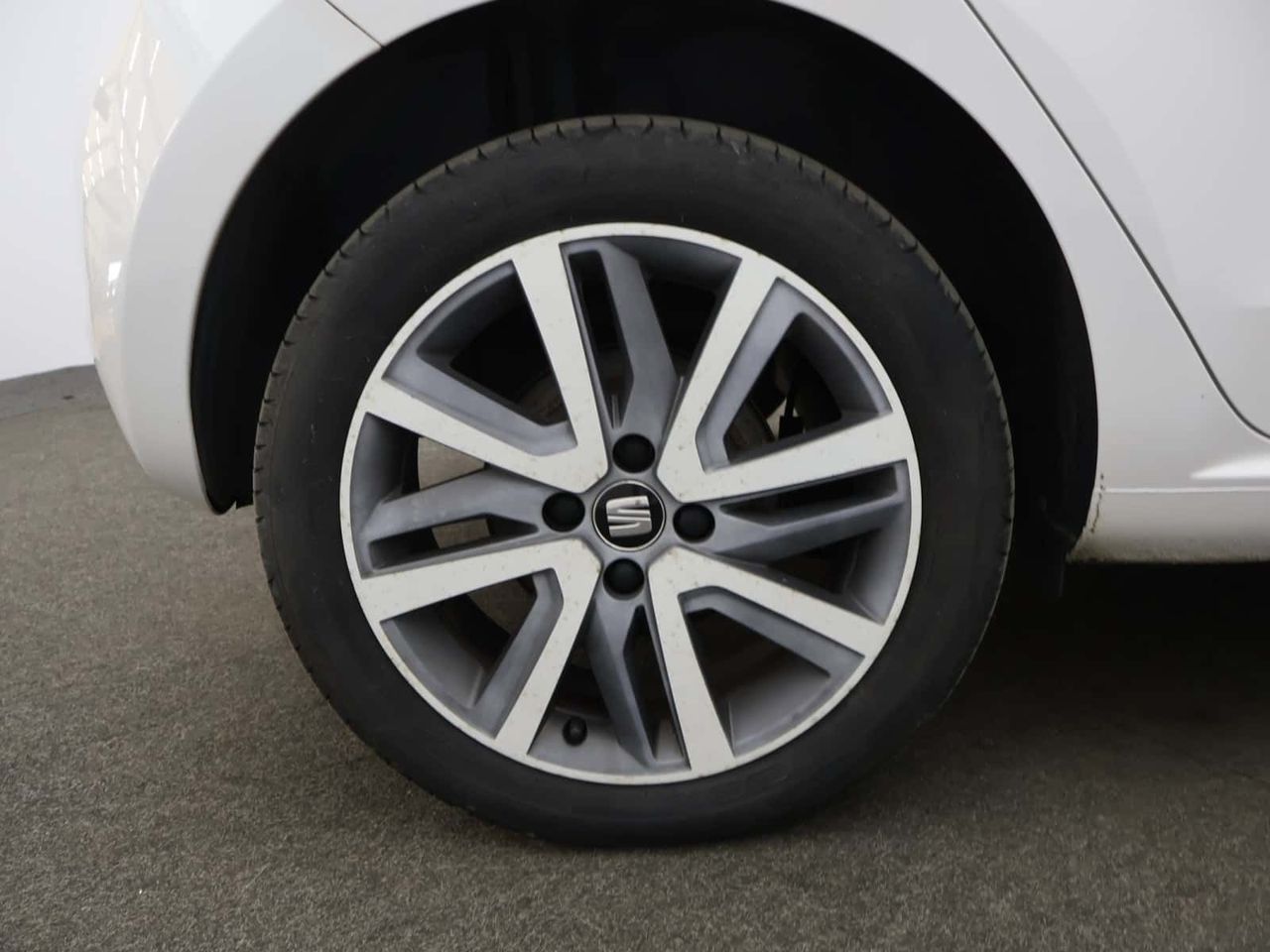 SEAT Mii