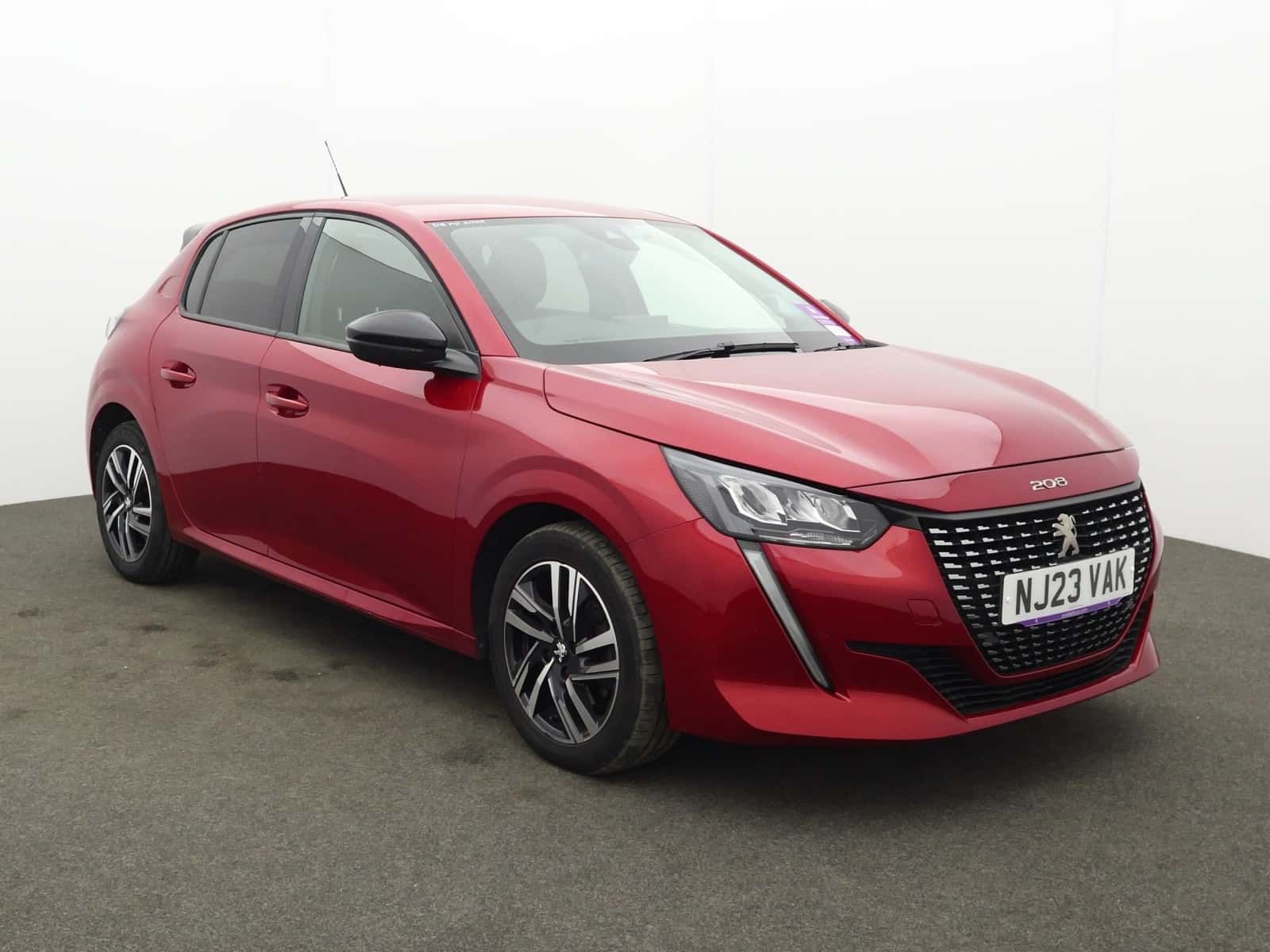 Peugeot 208 listing photo
