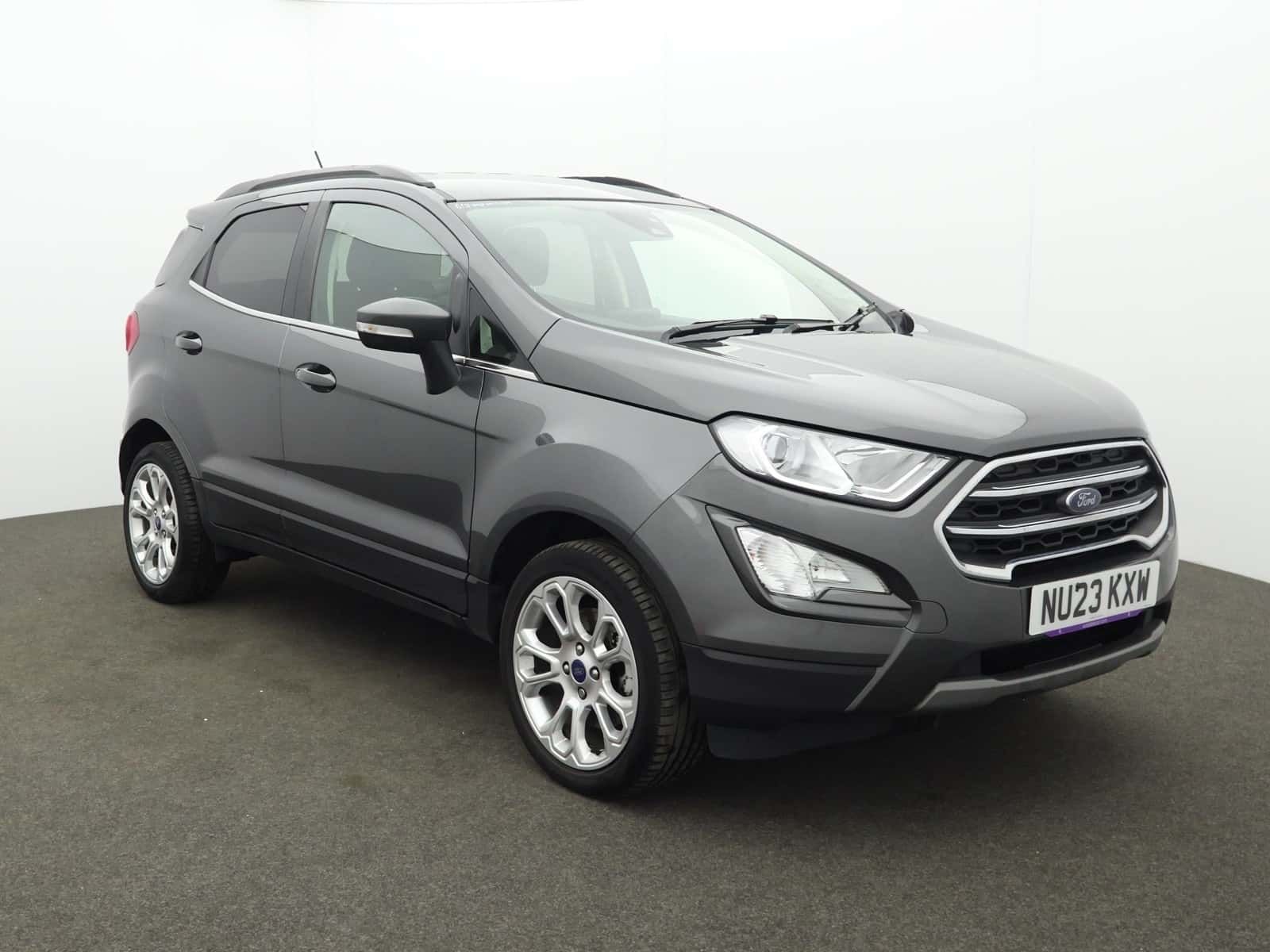Ford Ecosport listing photo