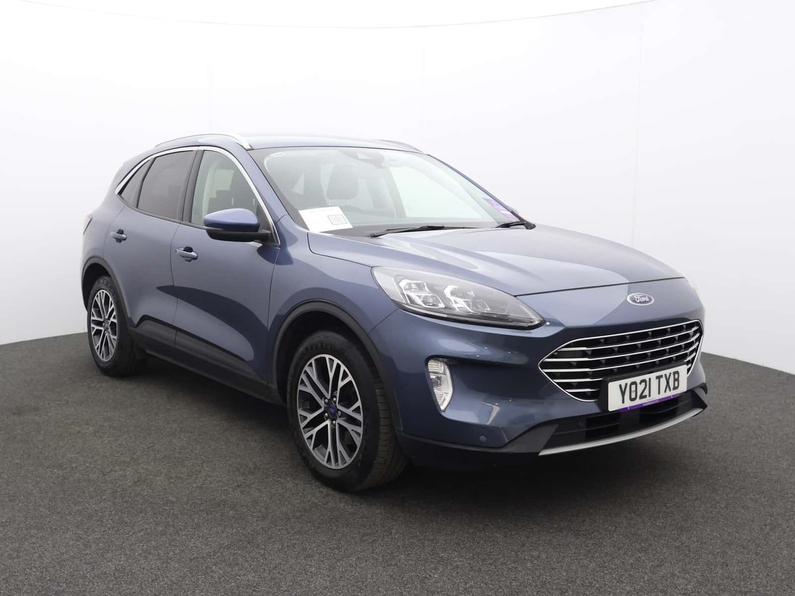 Ford Kuga listing photo