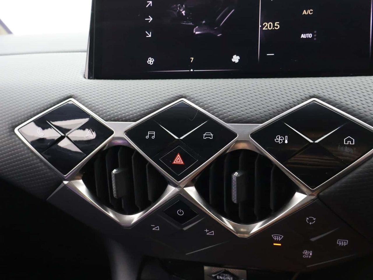 DS AUTOMOBILES DS 3