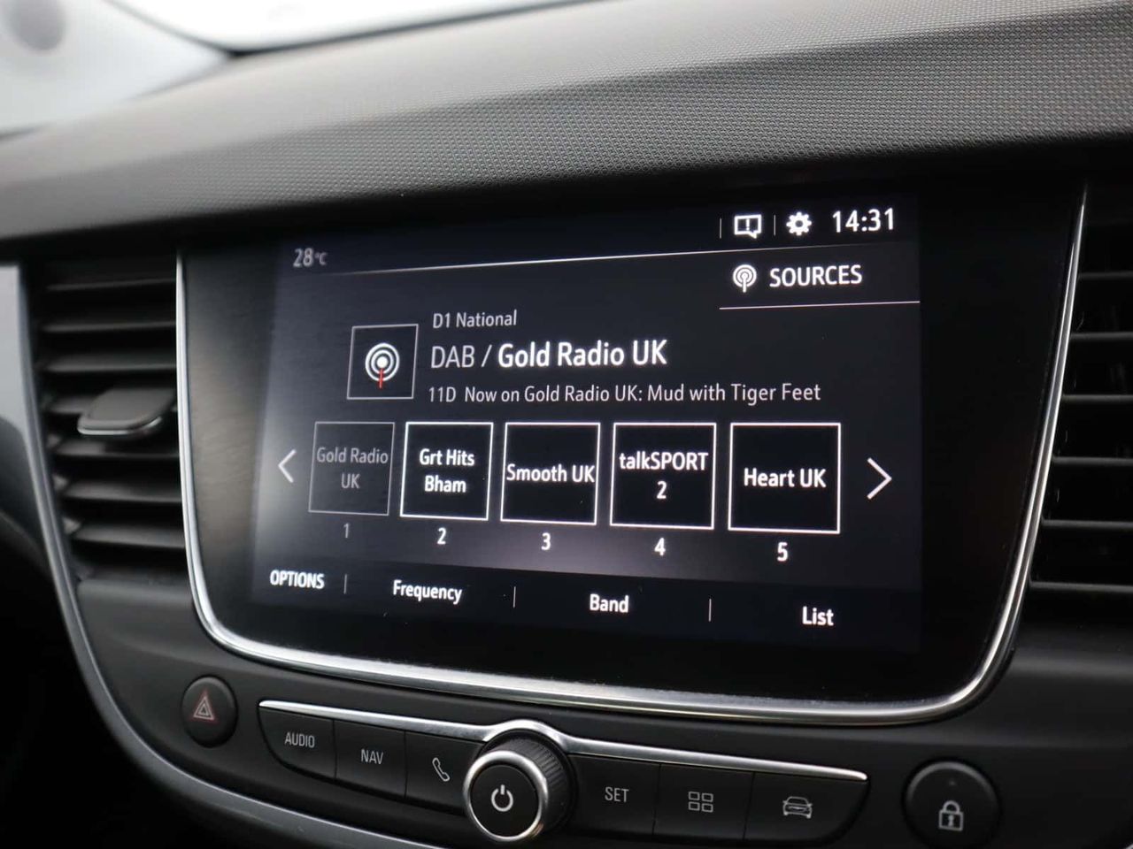 Vauxhall Crossland X 
