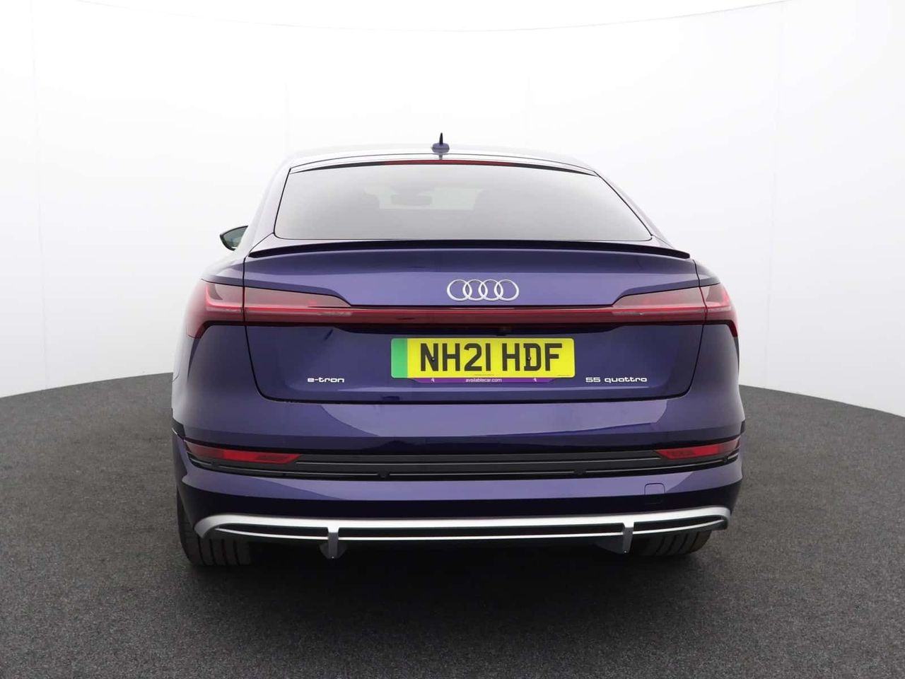 Audi e-tron 