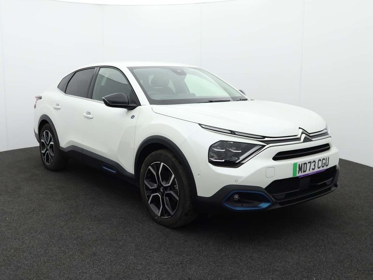 Citroen e-C4 X 